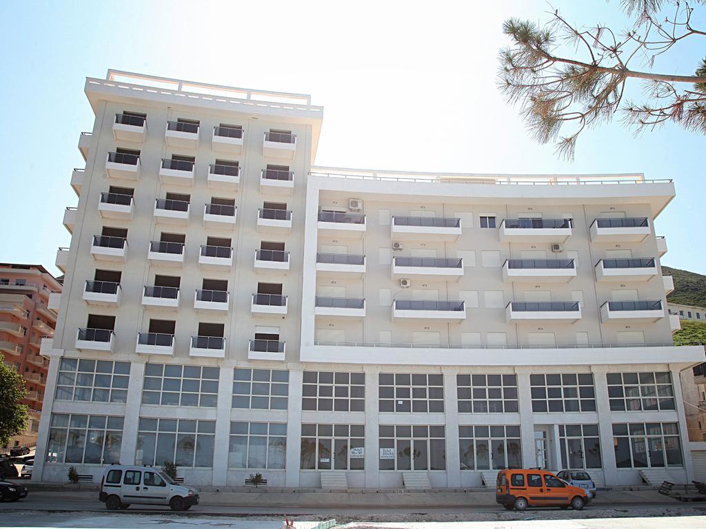 Martin Apartment Vlorë Exterior foto